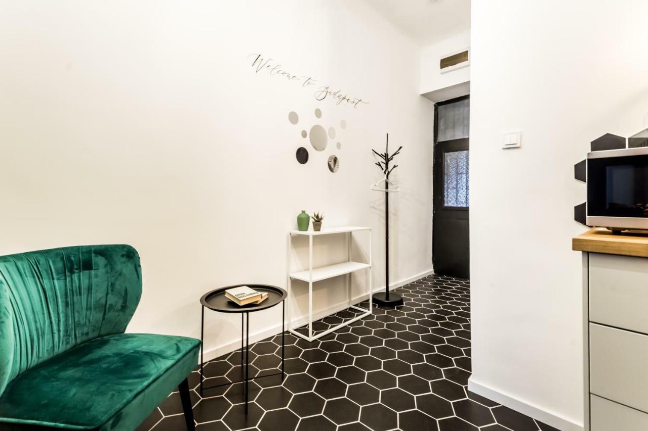 Bpr Emerald City Apartment ブダペスト エクステリア 写真